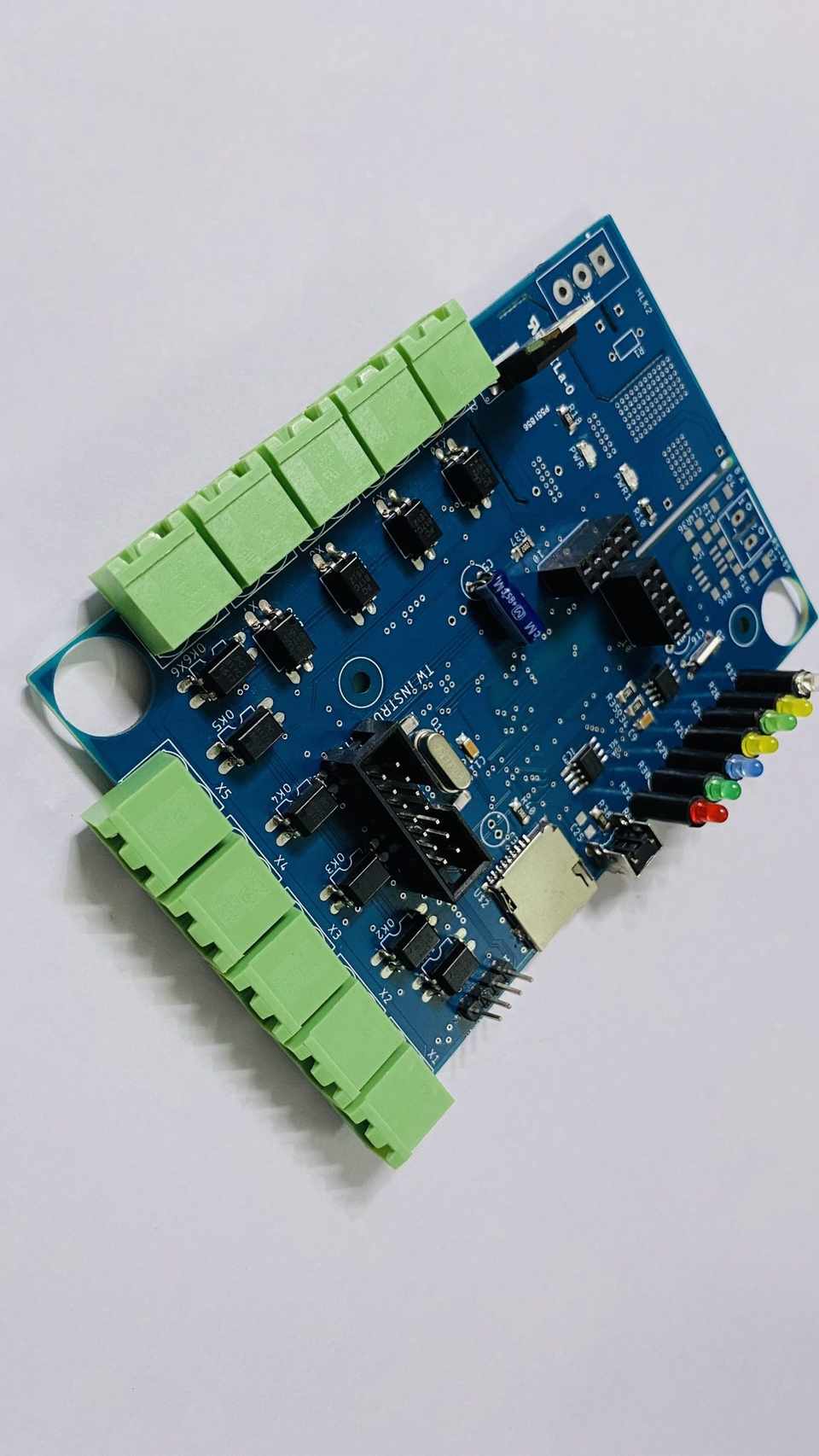 Controller Hardware Detail